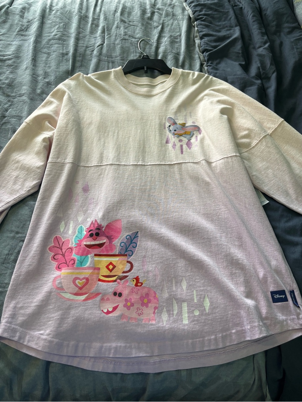 Disney Spirit Jersey Long Sleeve T-Shirt Pastel Lavender Castle Print Joey Chou - Picture 2 of 5